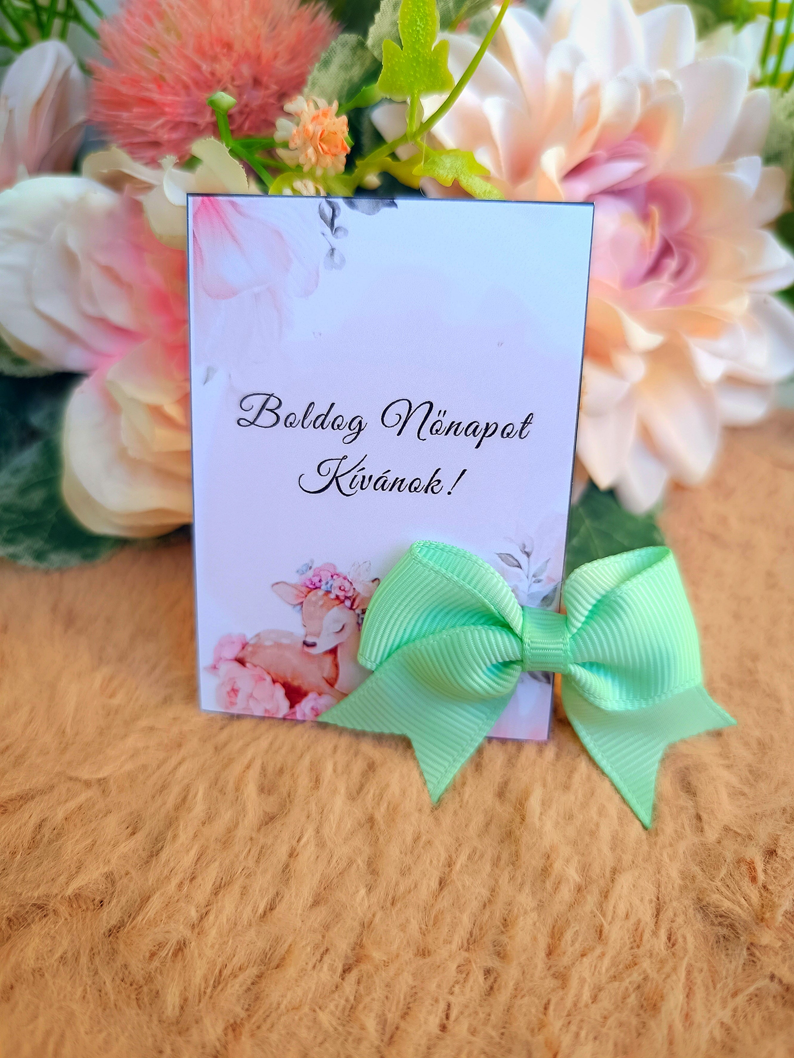 Ajándék masni csatt nőnapi menta